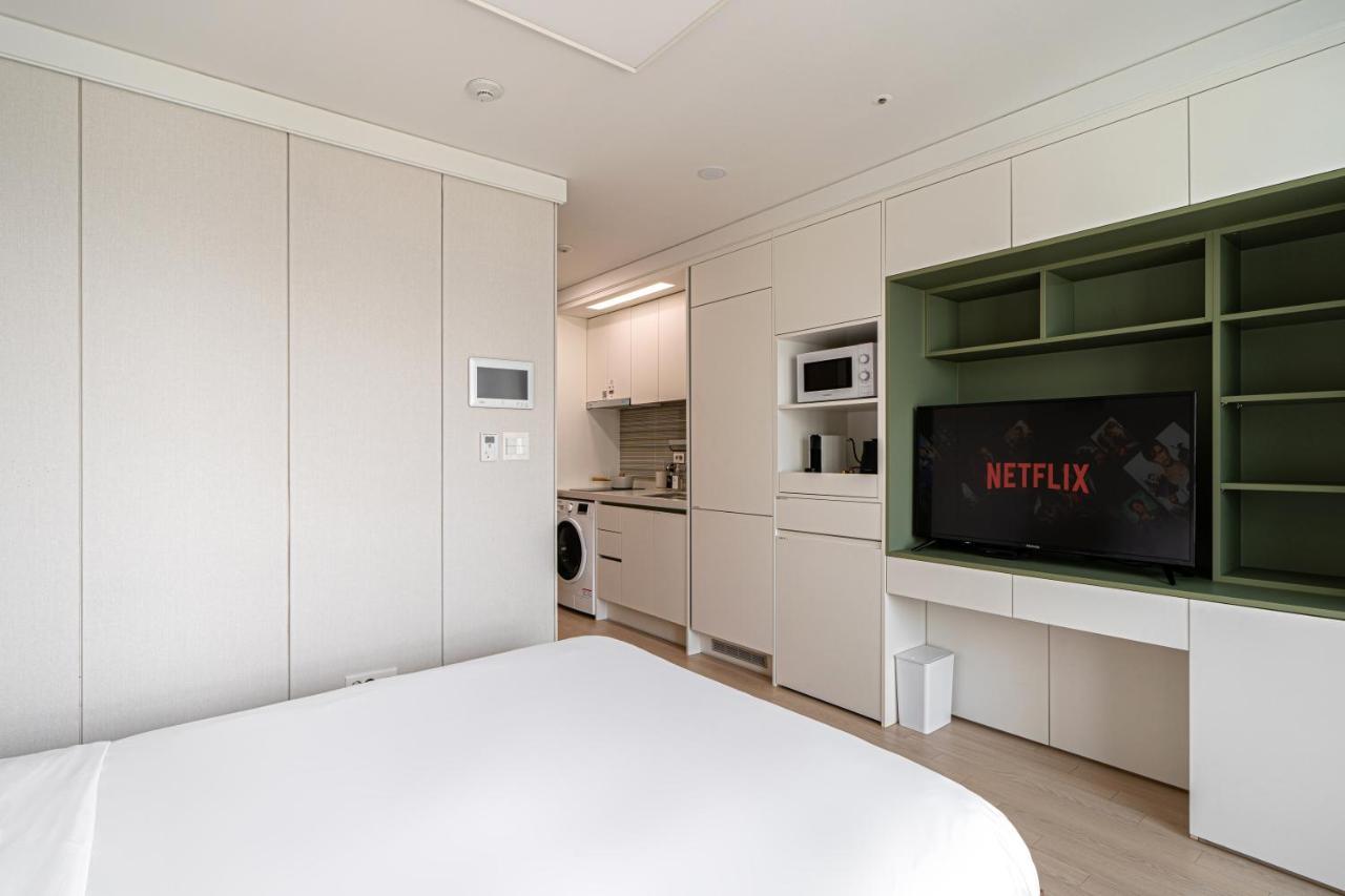 Urbanstay Myeongdong Seoul Exterior foto