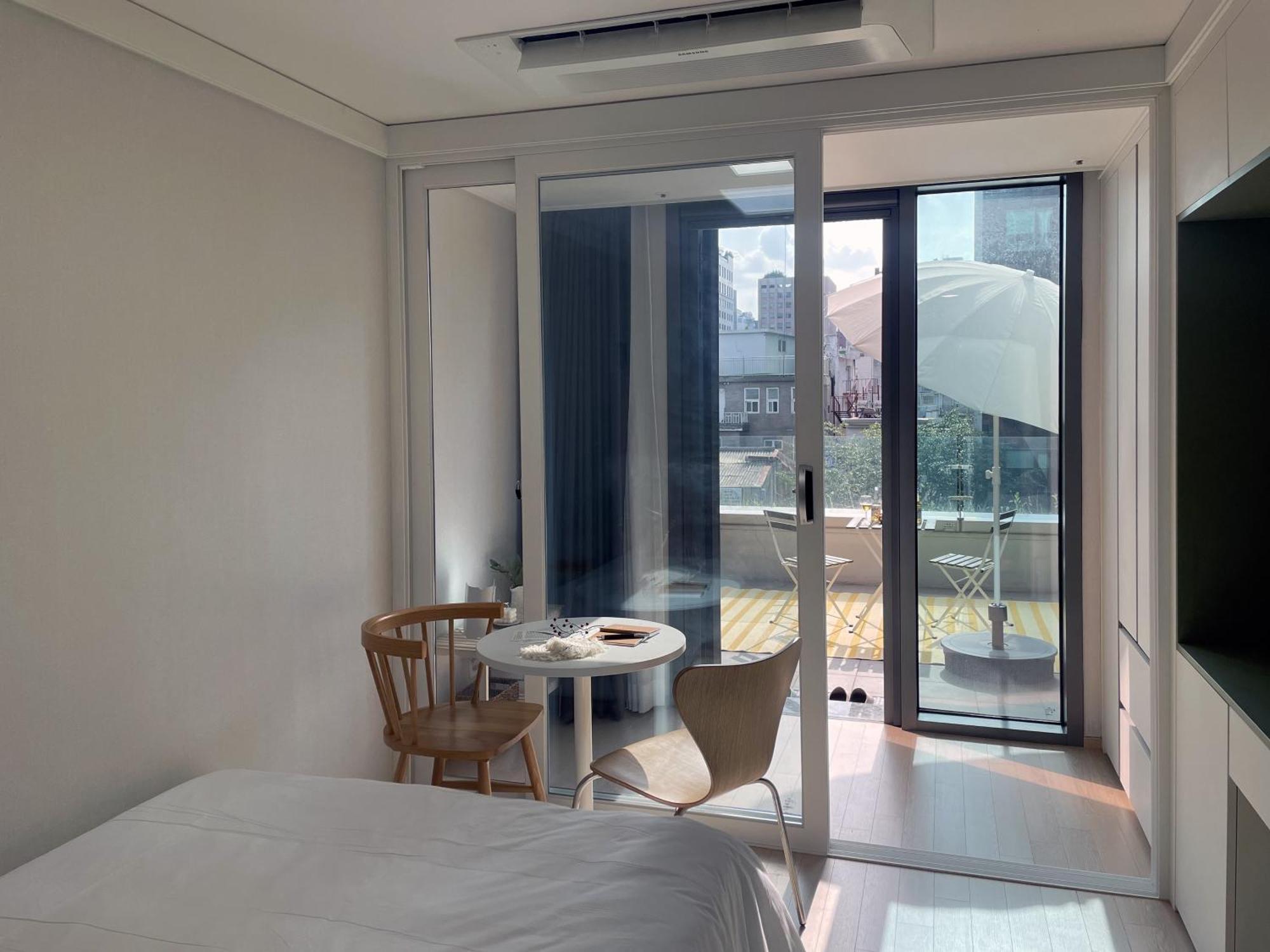 Urbanstay Myeongdong Seoul Exterior foto
