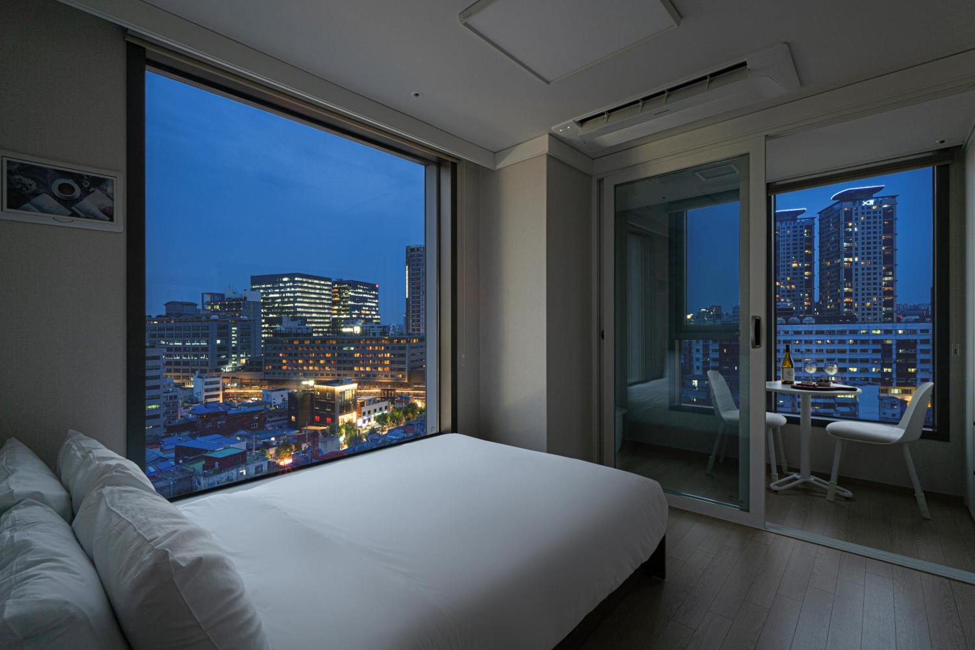 Urbanstay Myeongdong Seoul Exterior foto